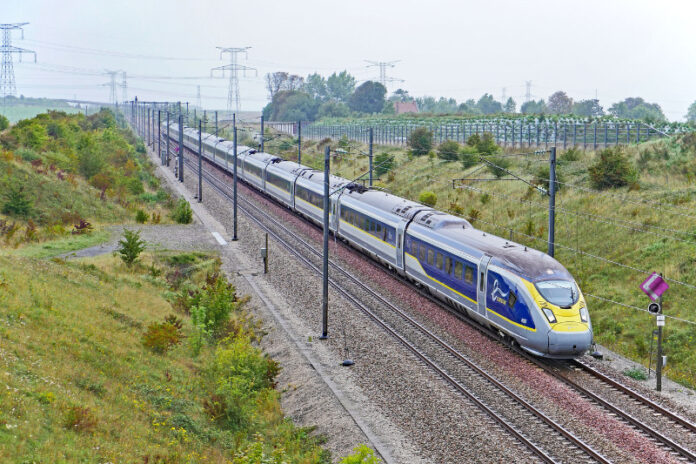 Eurostar commits to 100% renewable energy for trains by 2030