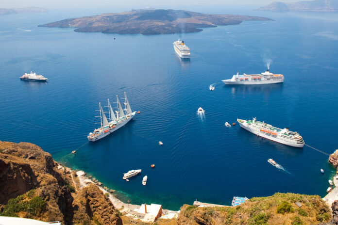 Greece's leader proposes cruise restrictions for Santorini and Mykonos